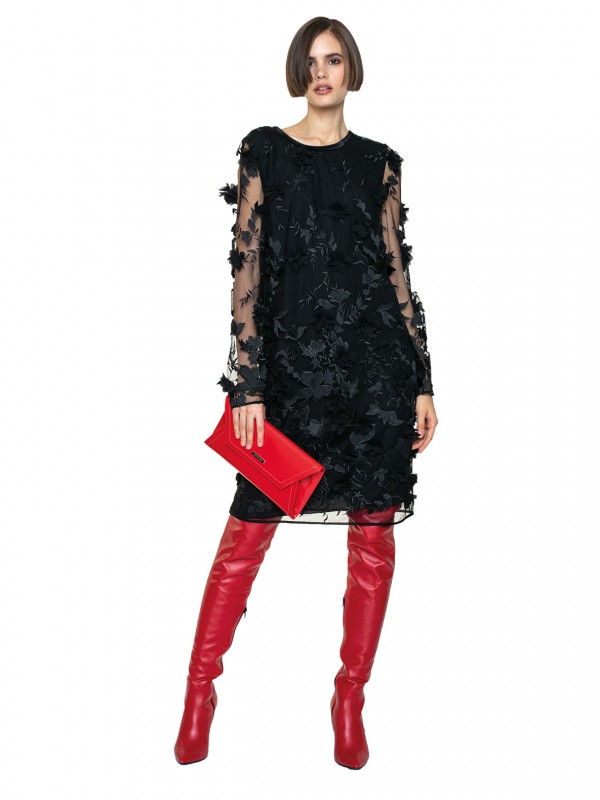 CZARNA SUKIENKA Z KWIATAMI 3D AK REGINA